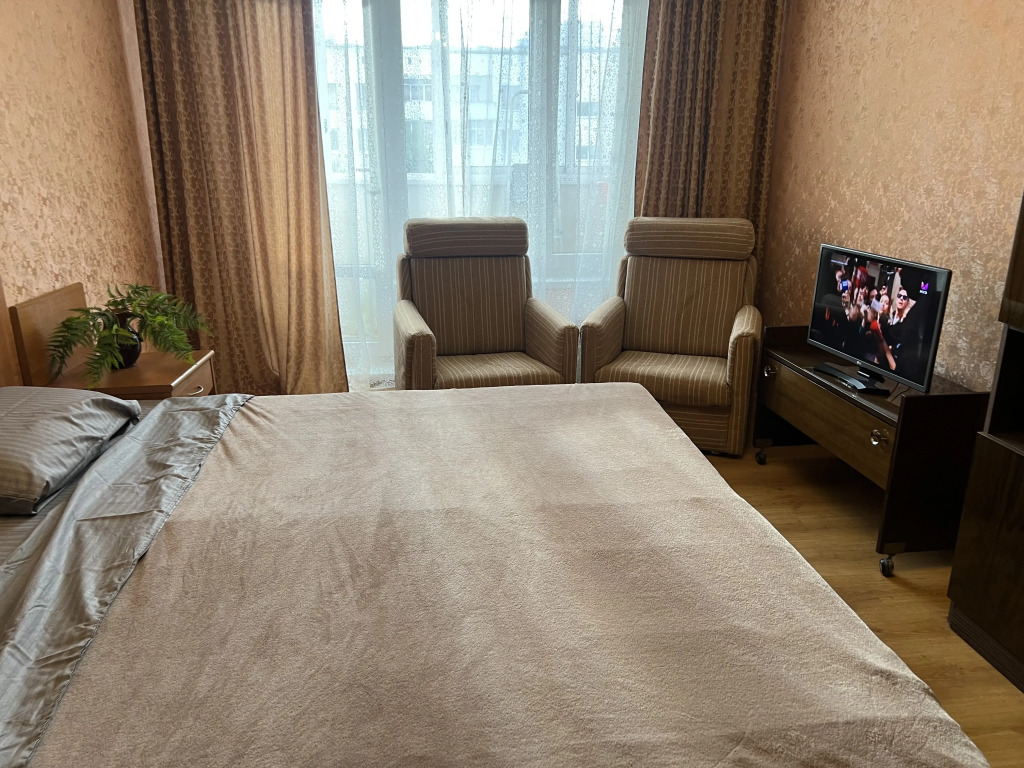 Квартира Двухкомнатная квартира, 7 спальных мест, 5 кроватей, 8 минут от метро Рязанский проспект