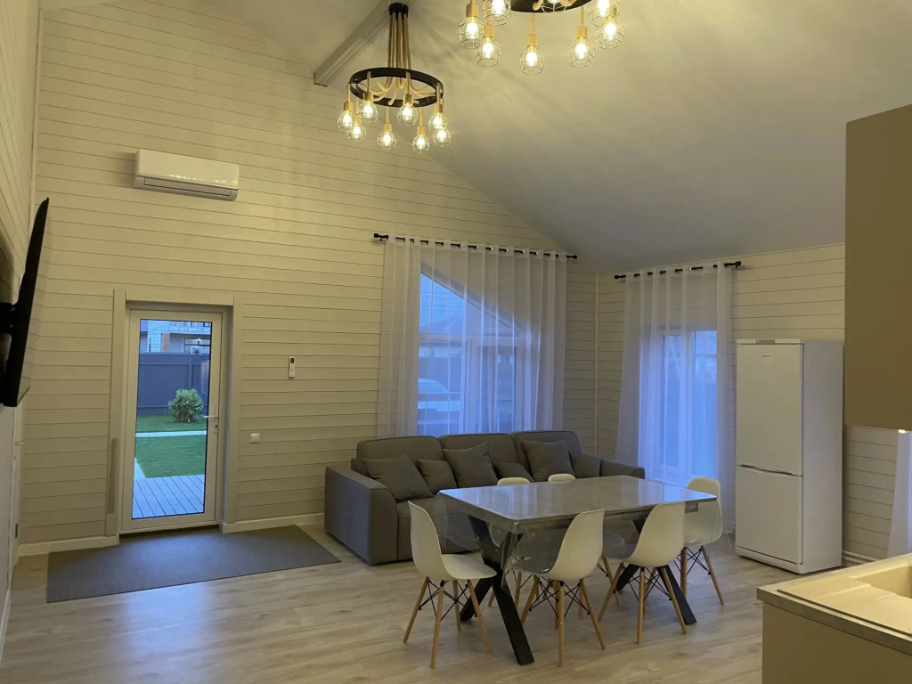 Частный дом Уютный Барн Rent House c купелью Фурако и сауной недалеко от водоема