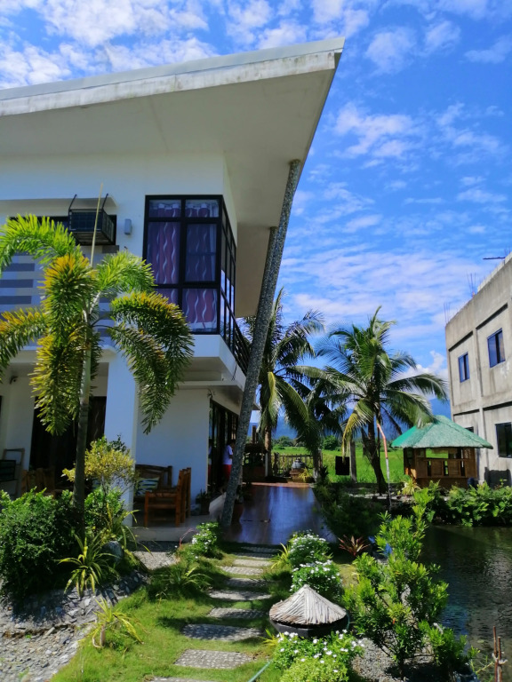 Casa Herminia Baler Guest House