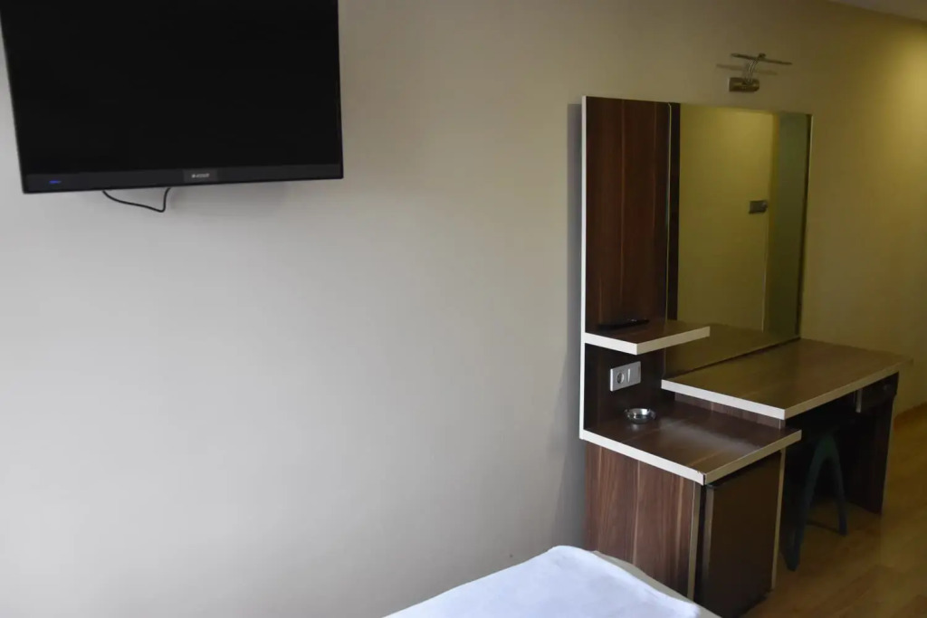 Отель Merkez Otel