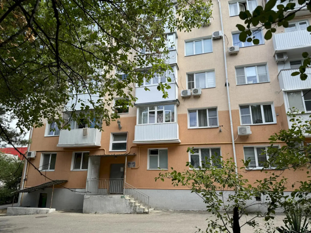 Квартира 076 2-к с Видом на Горы и Балконом - 15 мин до Моря