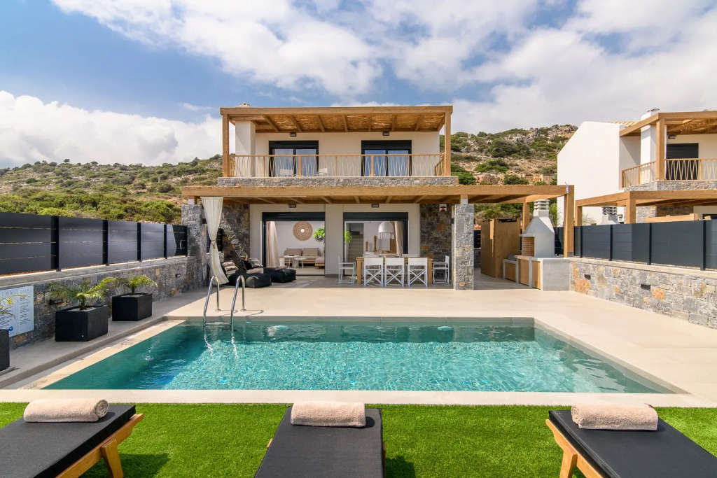 Calma Villas Crete - heated pool