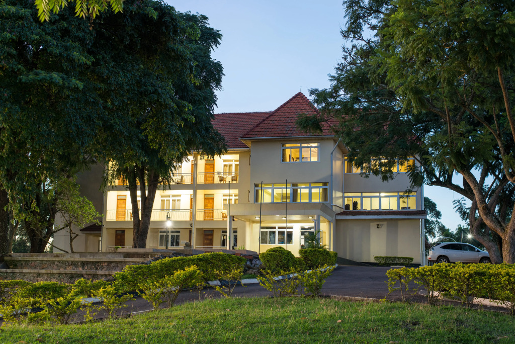 Отель Aggrey