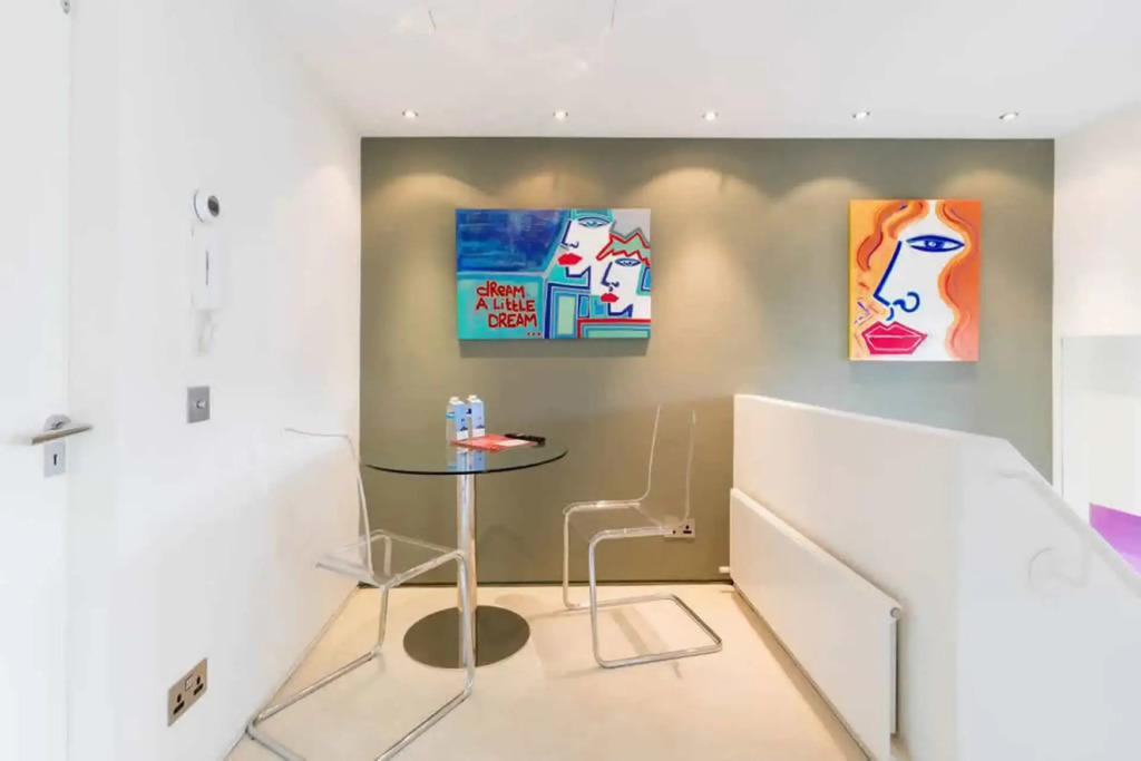 Апартаменты Comfortable Aircon Apartment Earls Court