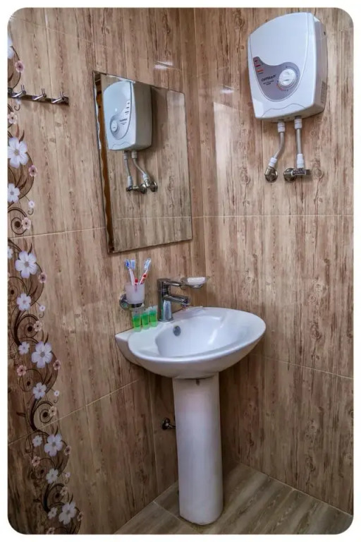 Hayi Tun Guest House
