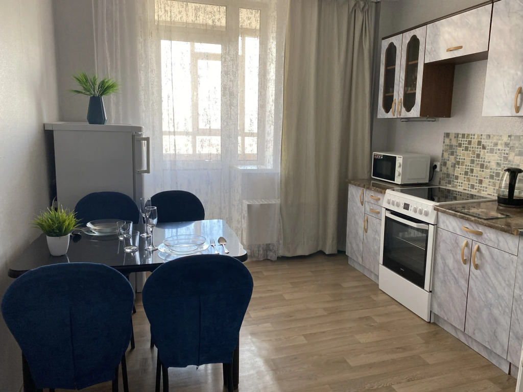 Квартира Около Трц Планета на Алексеева