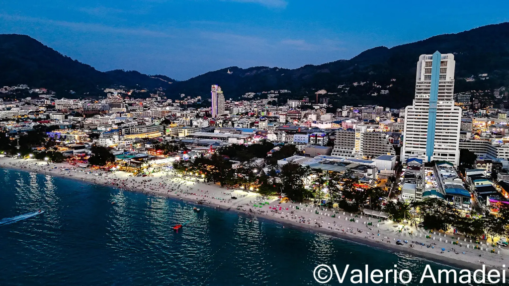 Апартаменты OMNIA Phuket - Patong Tower