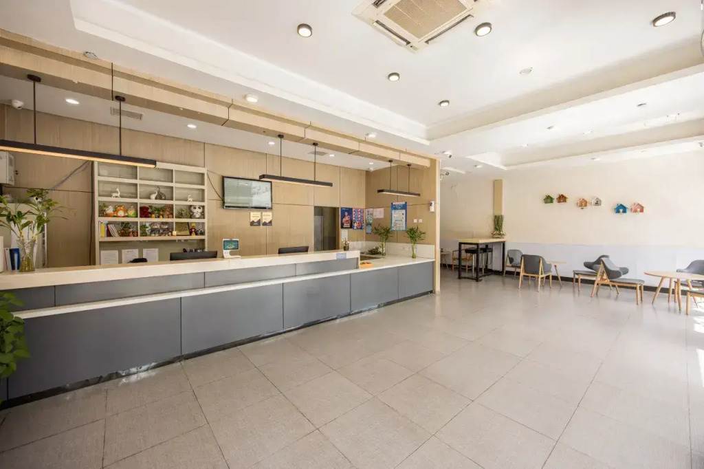 Отель Weiting Qingju Shanghai Hongqiao Airport Beihua Road Branch