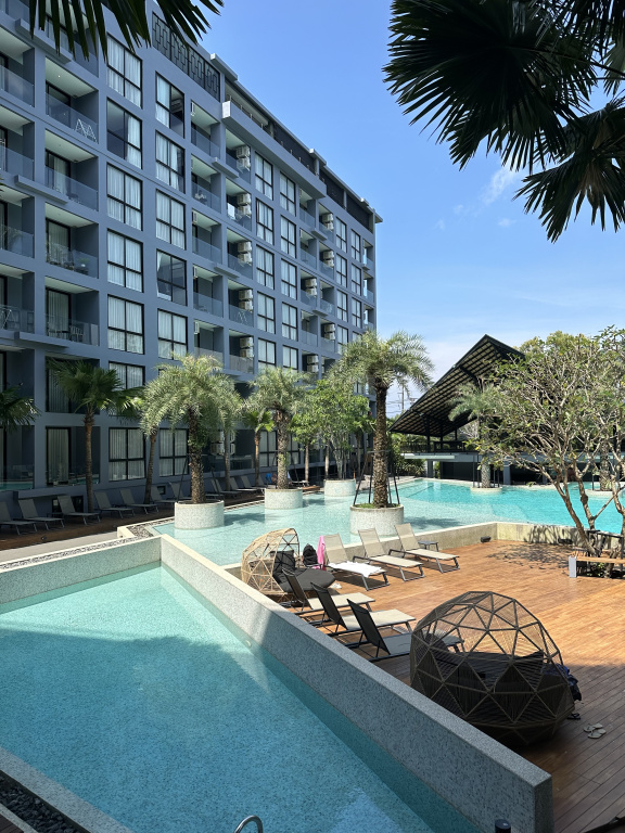 Квартира Kamala City Gate 1Bdr Free Gym and Pools