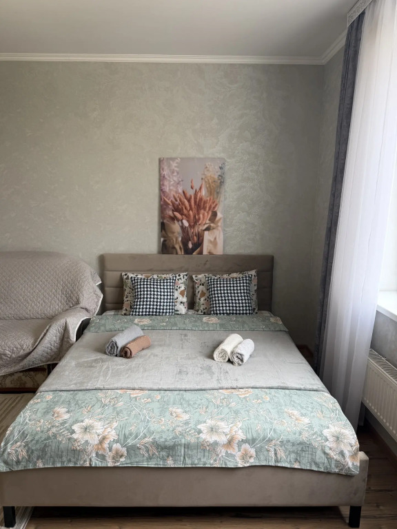 Uyutnaya Na Letnem Ozere Flat