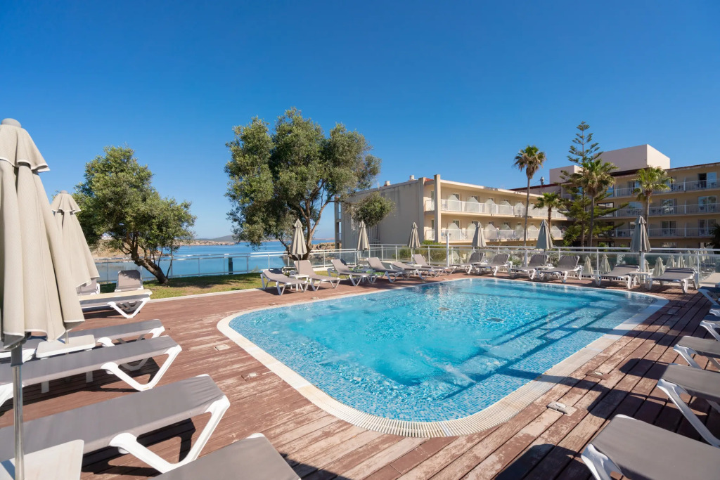 Club Hotel Aguamarina