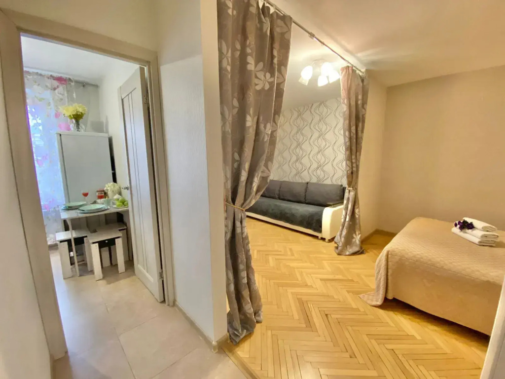 Квартира GoldApart на переулке 6-й Монетчиковский 15/17