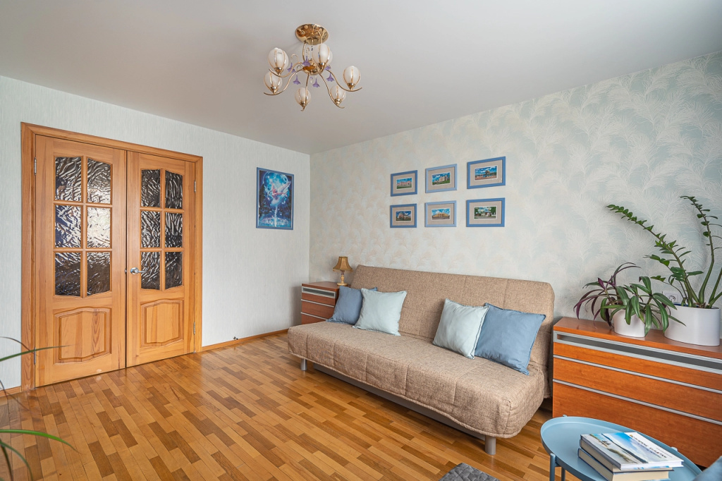 Квартира двухкомнатная Ekb.Studio на Энгельса, 38