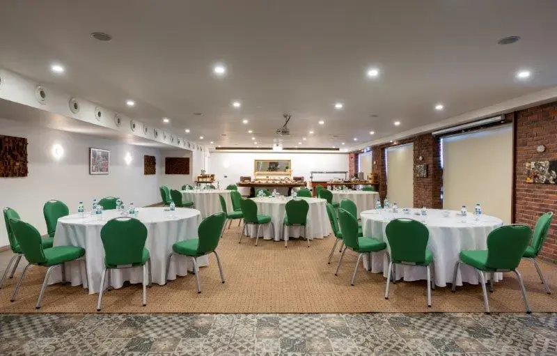 Park Inn by Radisson Istanbul Airport Odayeri