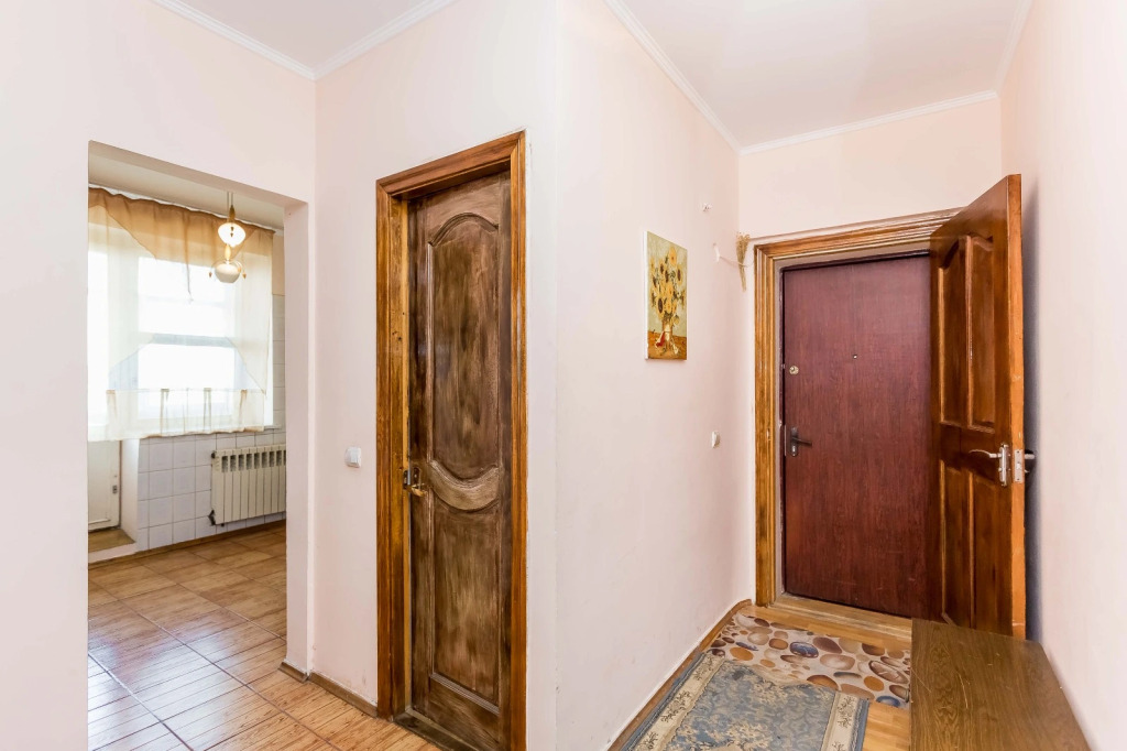 Na Prospekte Dostyk 119 Flat