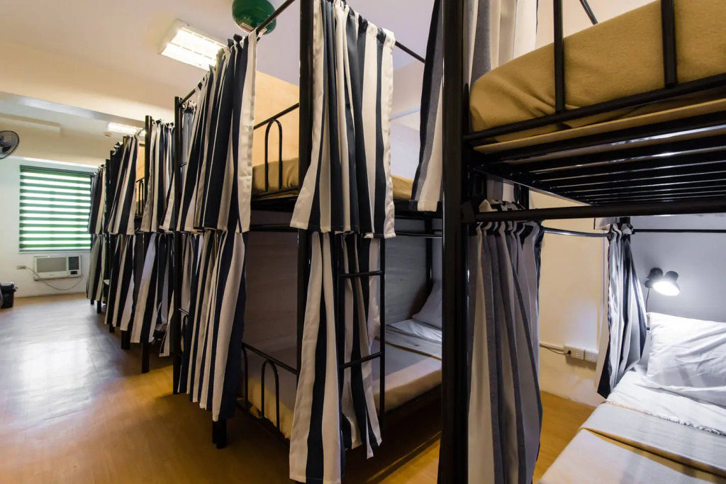 Хостел BGC Hostel & Dorm