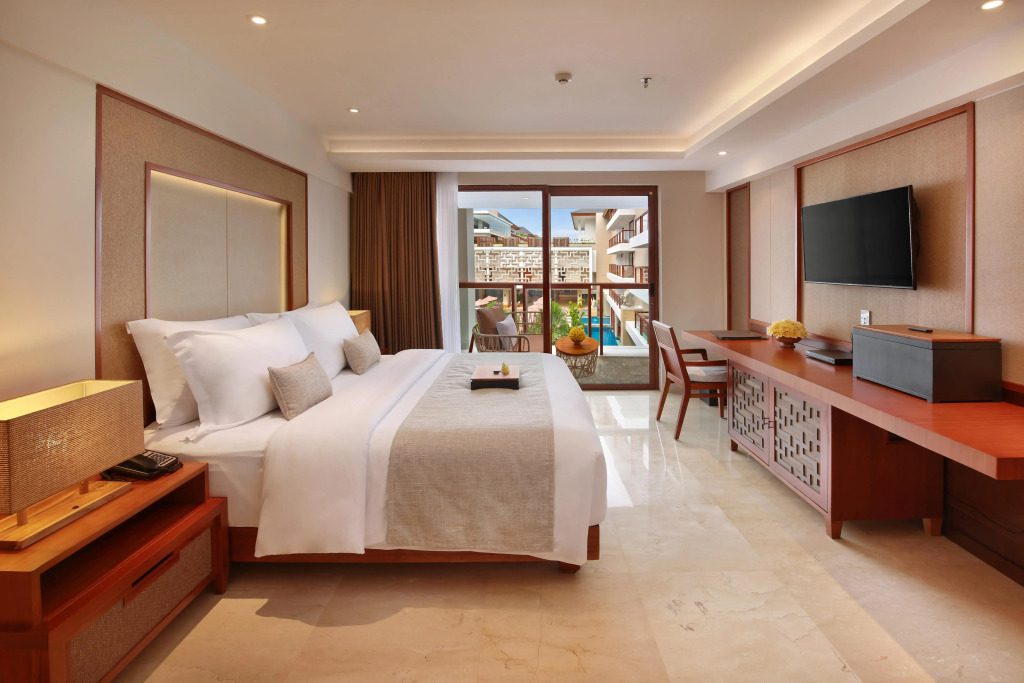 The Bandha Hotel & Suites