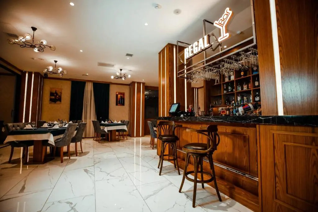 Regal Inn Hotel