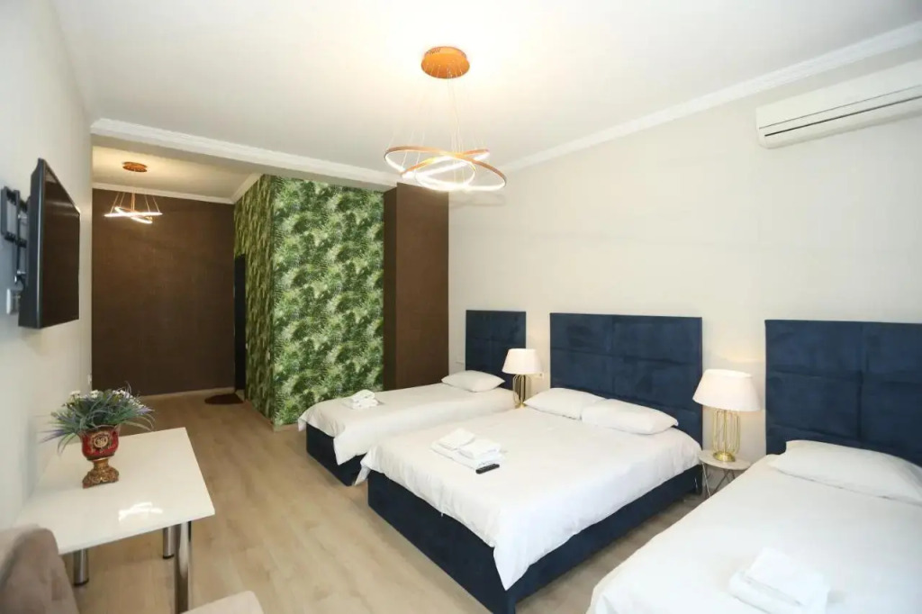 Hotel Collection By Umbrella
