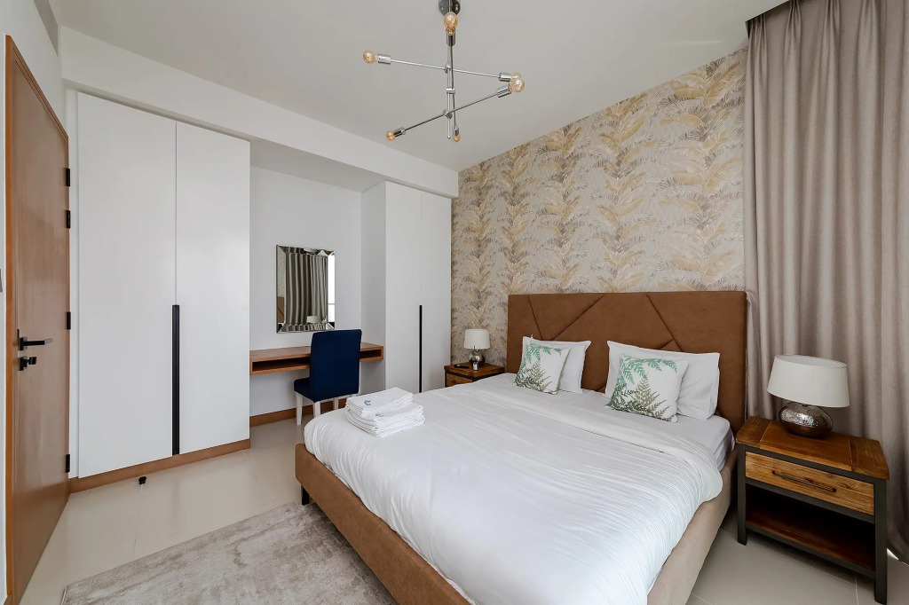 Апартаменты Stylish 2BR with Marina Views
