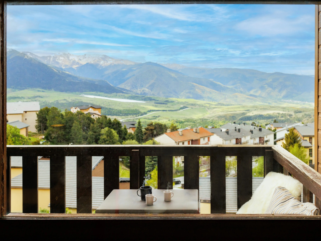 Апартаменты Anana Balcon Cerdan | Duplex with Views