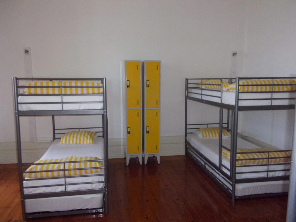 Hostel 402