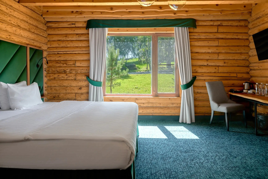 Четырёхместный Villa Junior Suite с красивым видом из окна