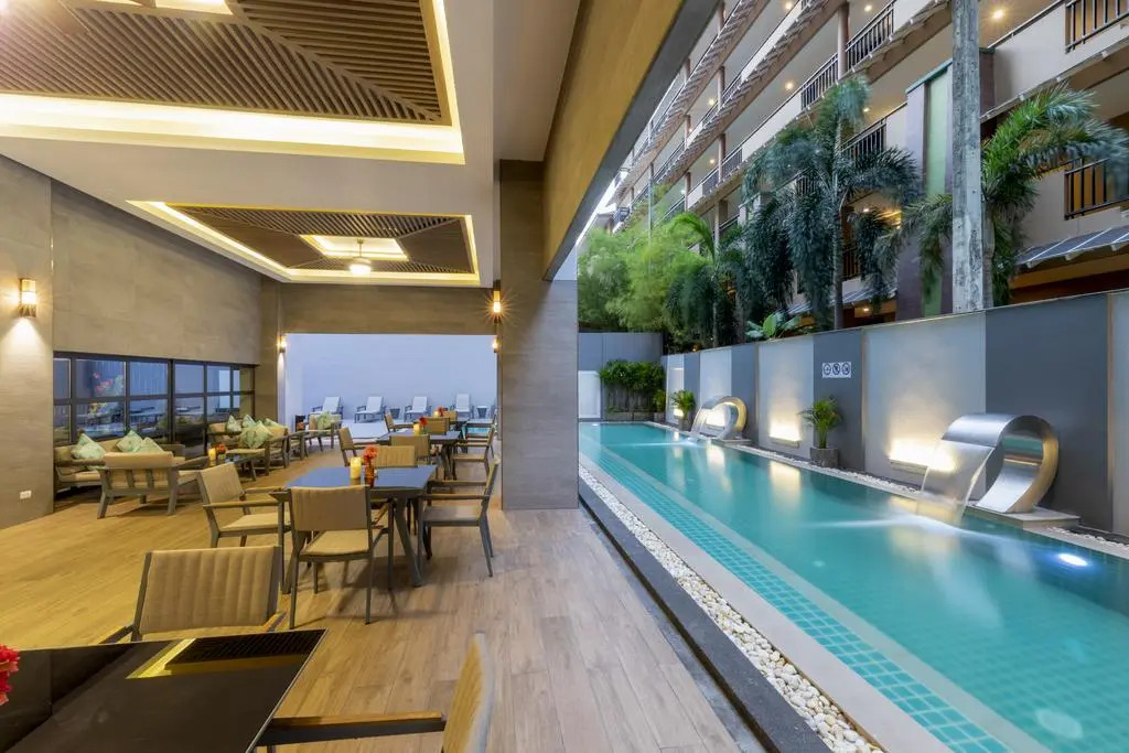 WOOVO Phuket Patong - by Swandor