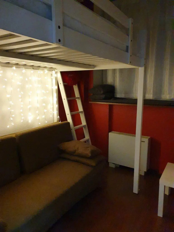 Hostel Light Dream