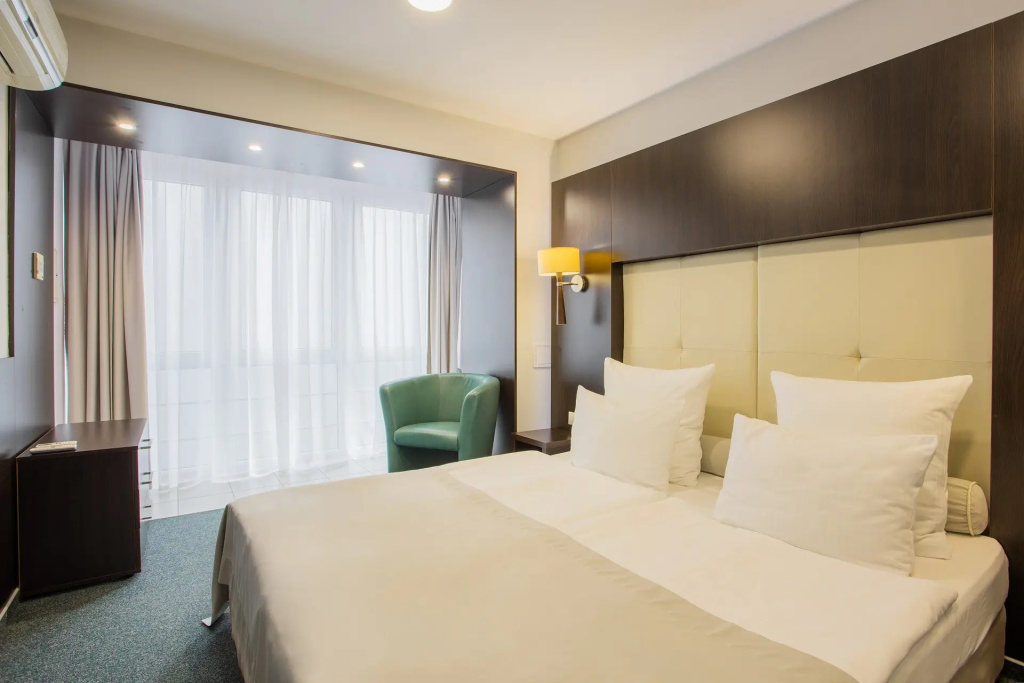 Tourist Hotel