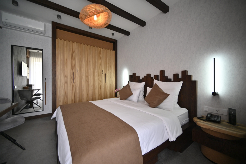 Отель Escapes Boutique Hotel & Restaurant