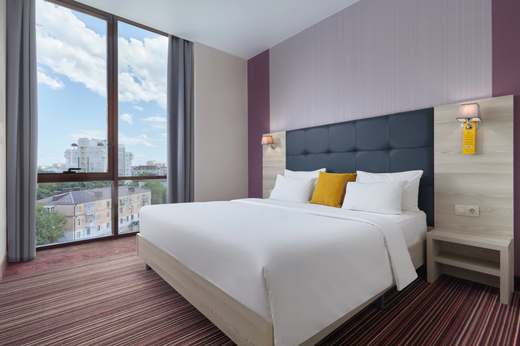 4 ★ Отель Golden Tulip Krasnodar