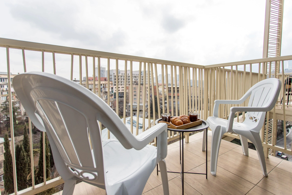 Apartments with a Scenic View of Mtatsminda and the City Skyline