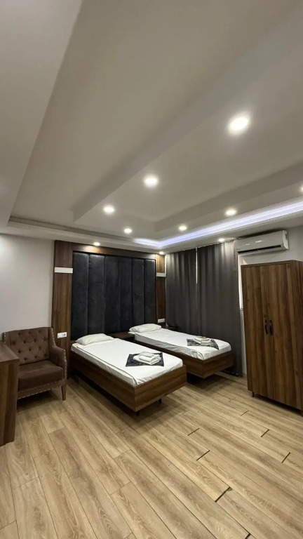 Отель Han Suite