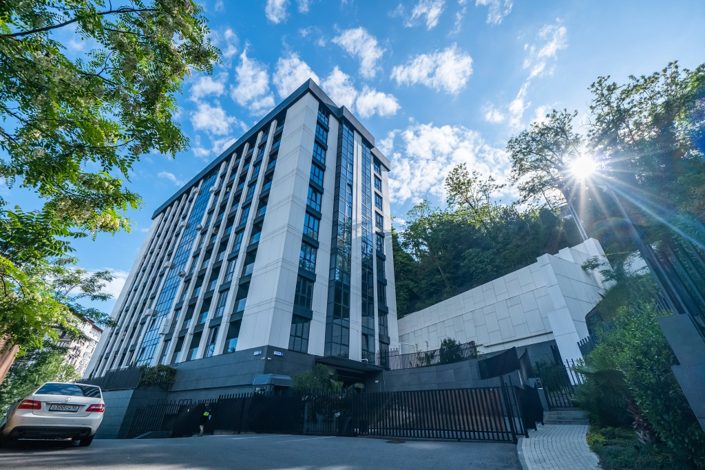 Квартира Новая в доме с бассейном