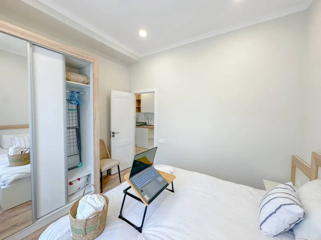 Ne Daleko Ot Metro Flat