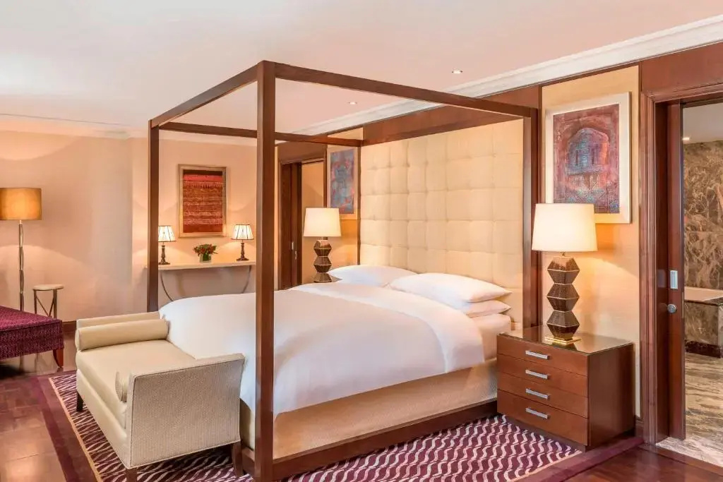 Отель Sheraton Oman
