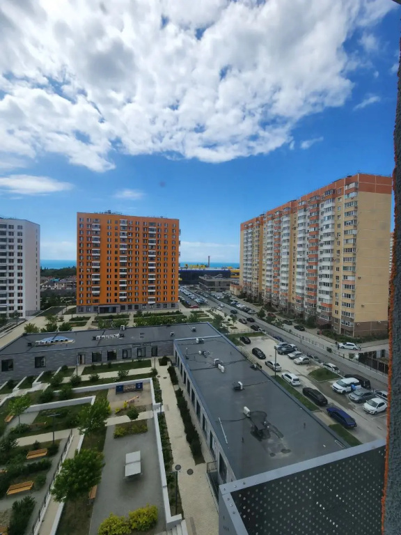 Квартира Двухкомнатная с Балконом и Красивым Видом