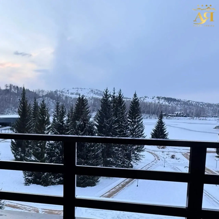 Двухместный номер (отель Алира Пэлас) Стандарт с балконом и с видом на озеро (двуспальная кровать) в Alira Palace