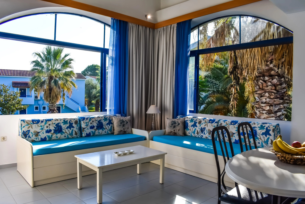 Govino Bay Апарт-Отель