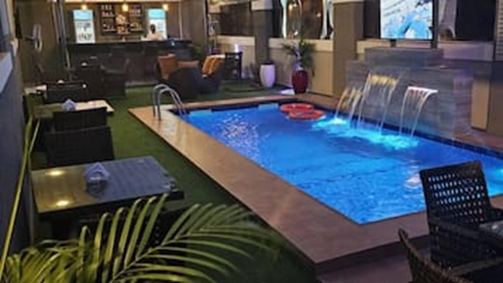 Отель Aa Suites