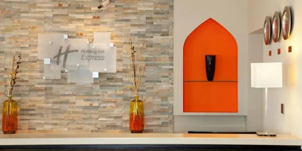 Holiday Inn Express Dubai, Jumeirah by IHG