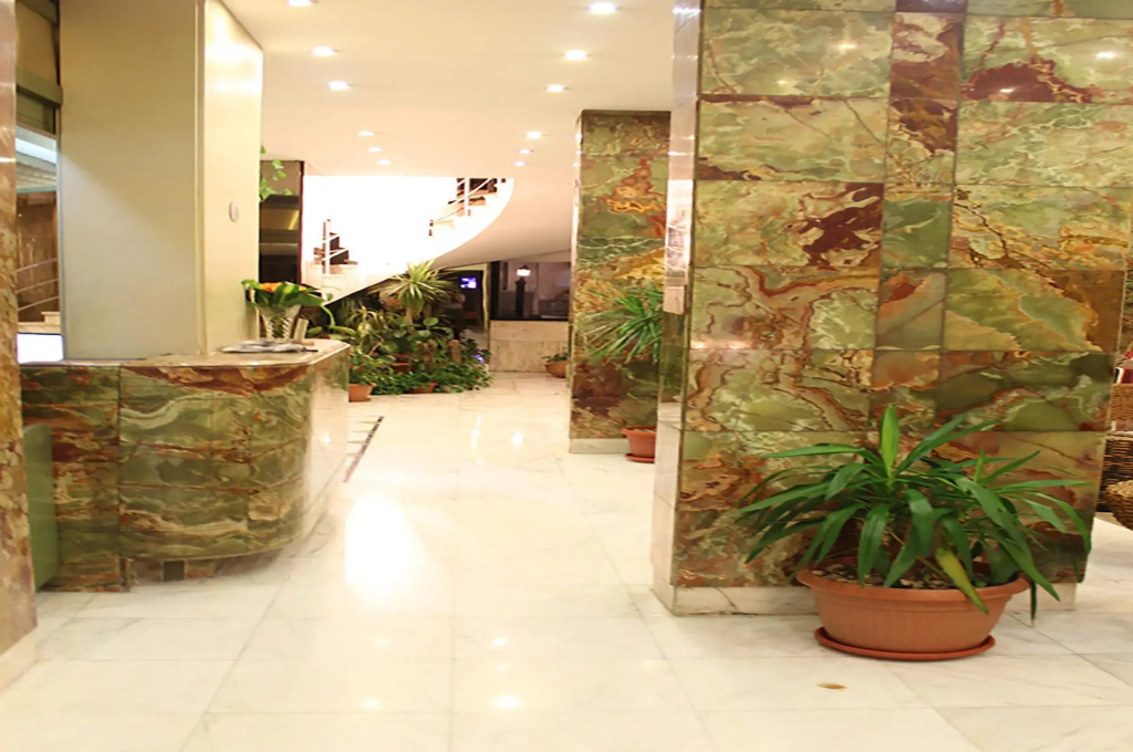 Plaza Hotel Alexandria