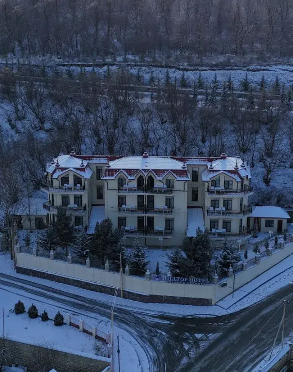 Отель  Hilltop  Qusar
