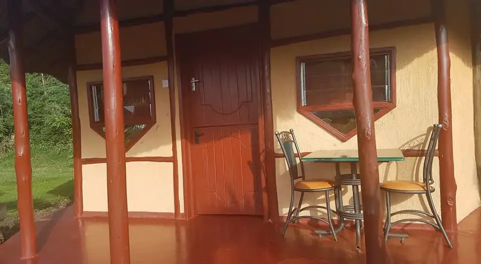 Отель The Great Circle Lodge