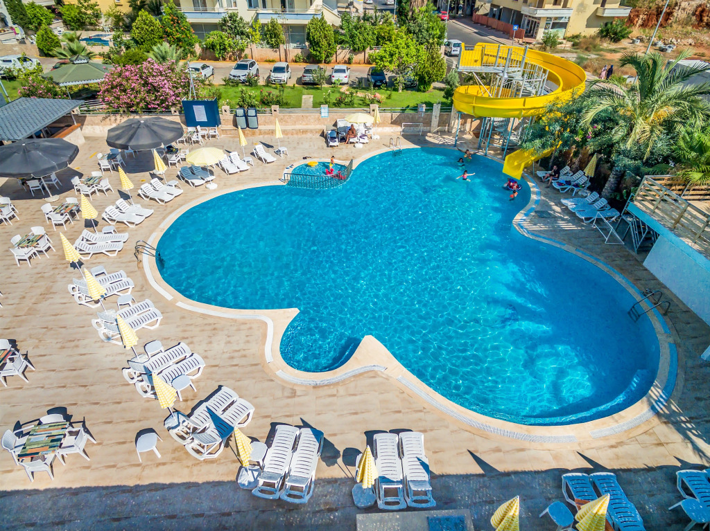 Arsi Blue Beach Hotel