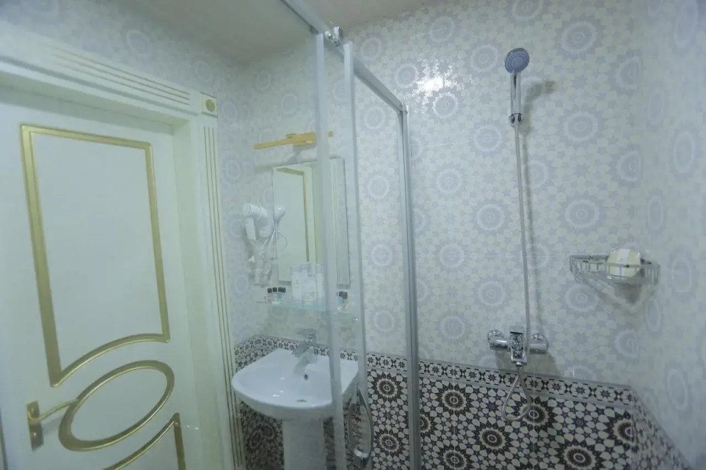 Отель Velara