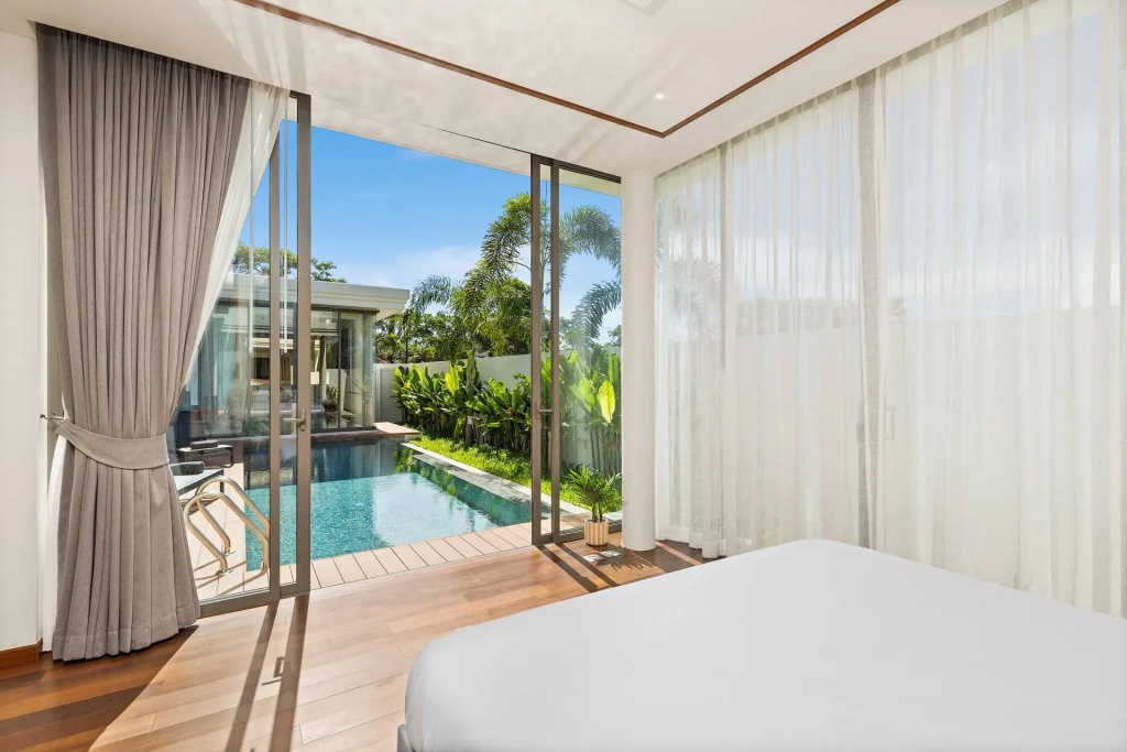 Bangtao Laguna Apartments