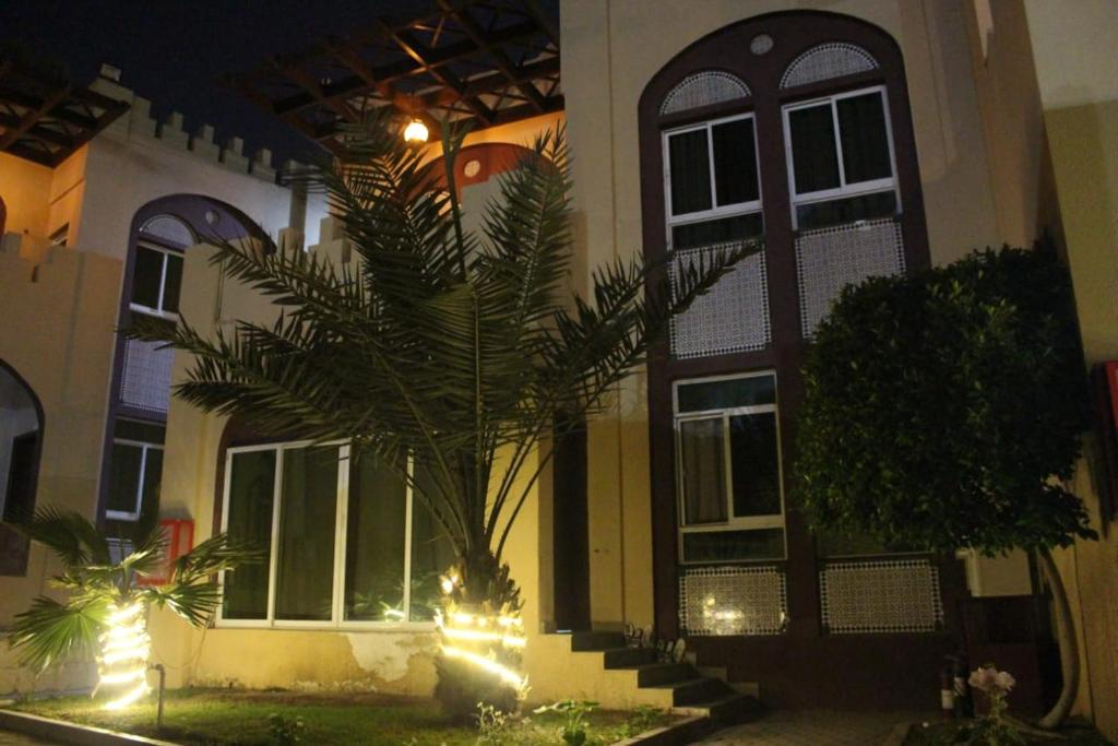 Отель Corniche Palace