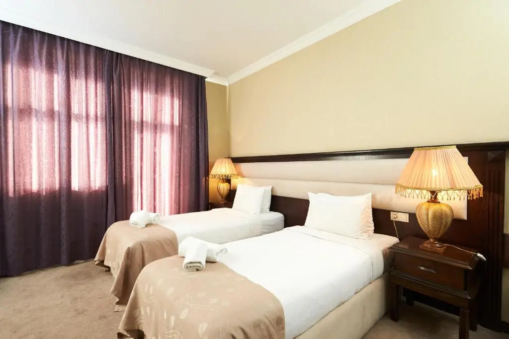 Smith Hotel